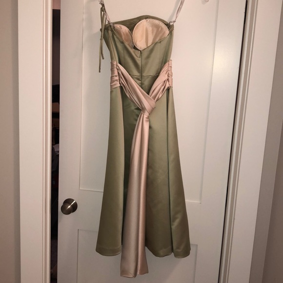 Formal strapless dress - Picture 2 of 8